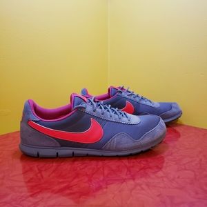 Nike Sneaker Pink and Grey sz9.5